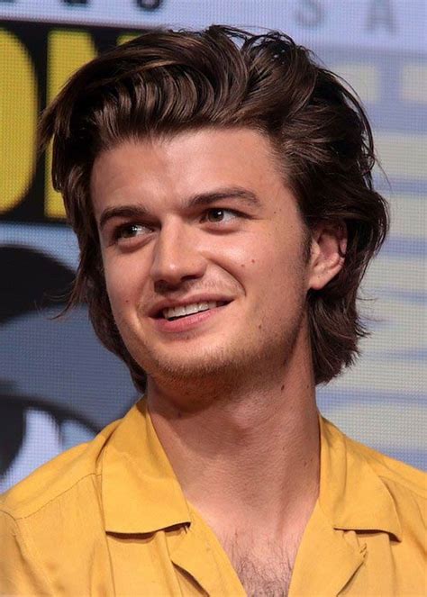 joe keery sex scene|JOE KEERY Nude